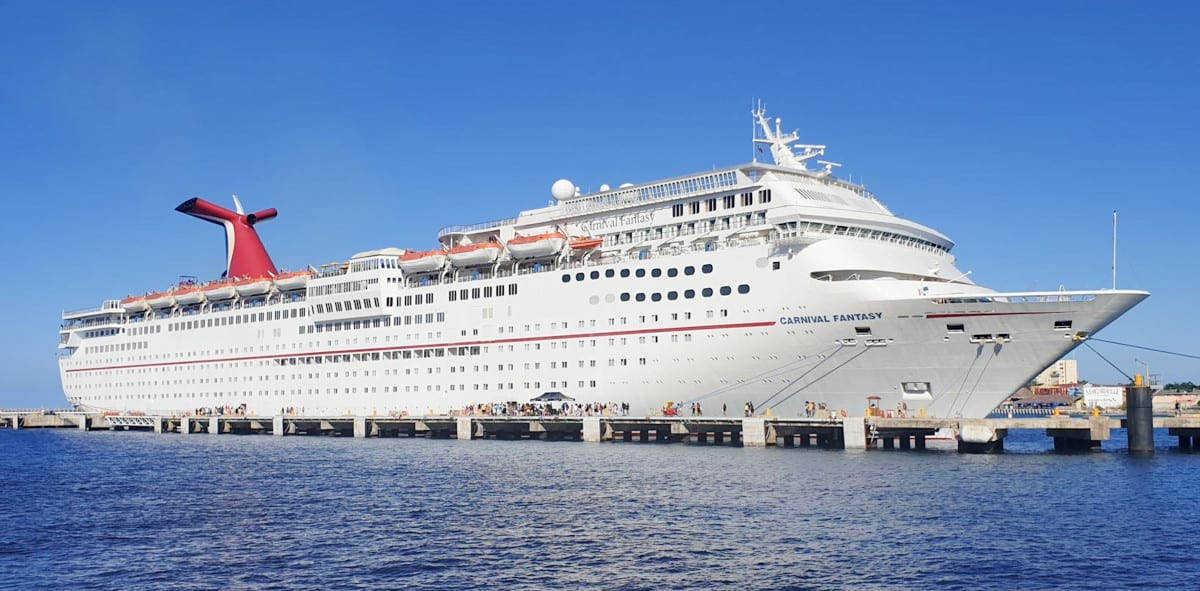 Lead image from the original R&M Carnival Fantasy album