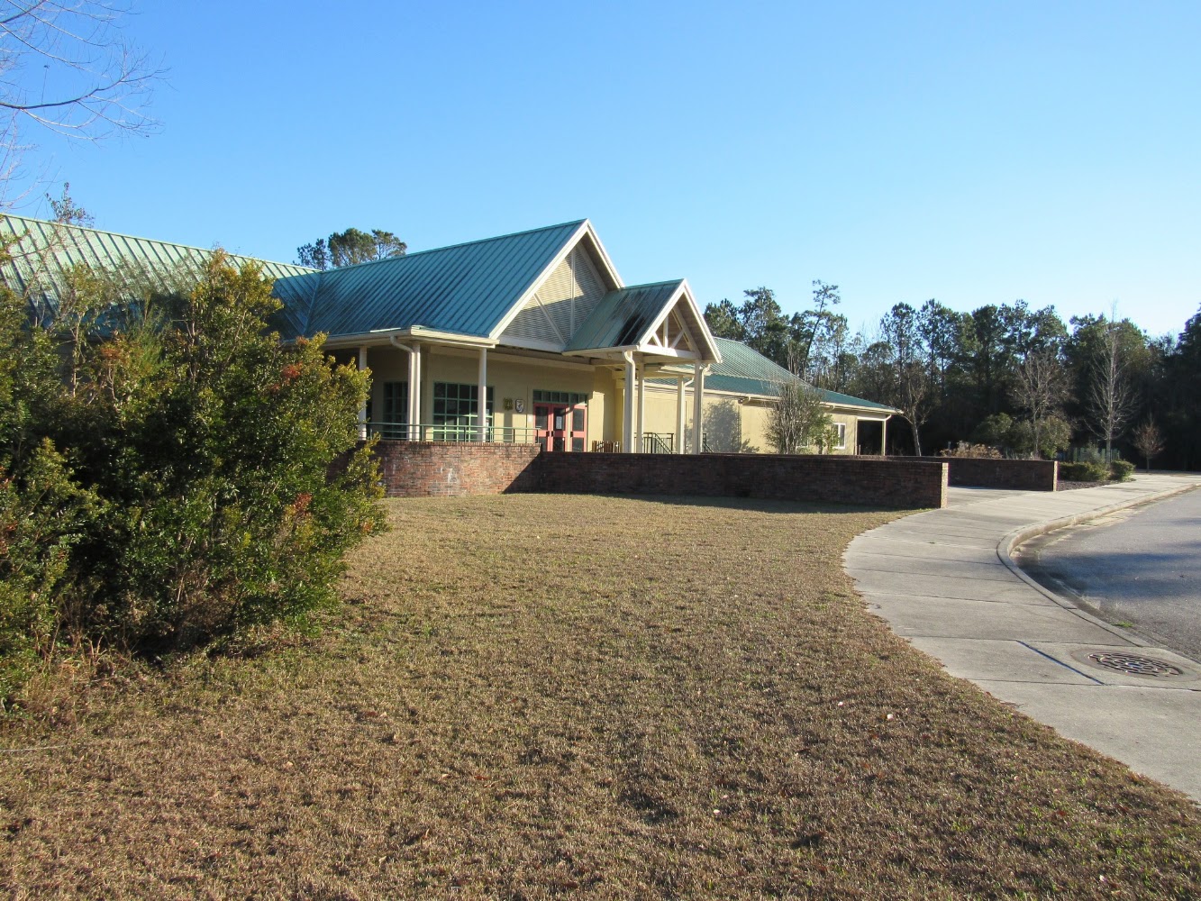 Lead image from the original R&M Sewee Visitor Environmental Education Center Awendaw, South Carolina album