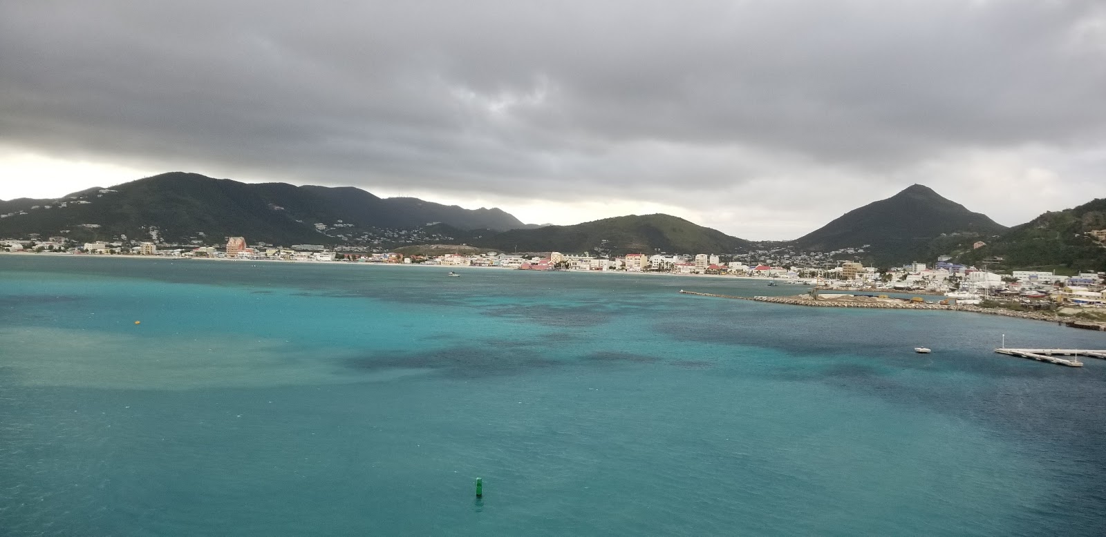 Lead image from the original R&M St. Maarten album