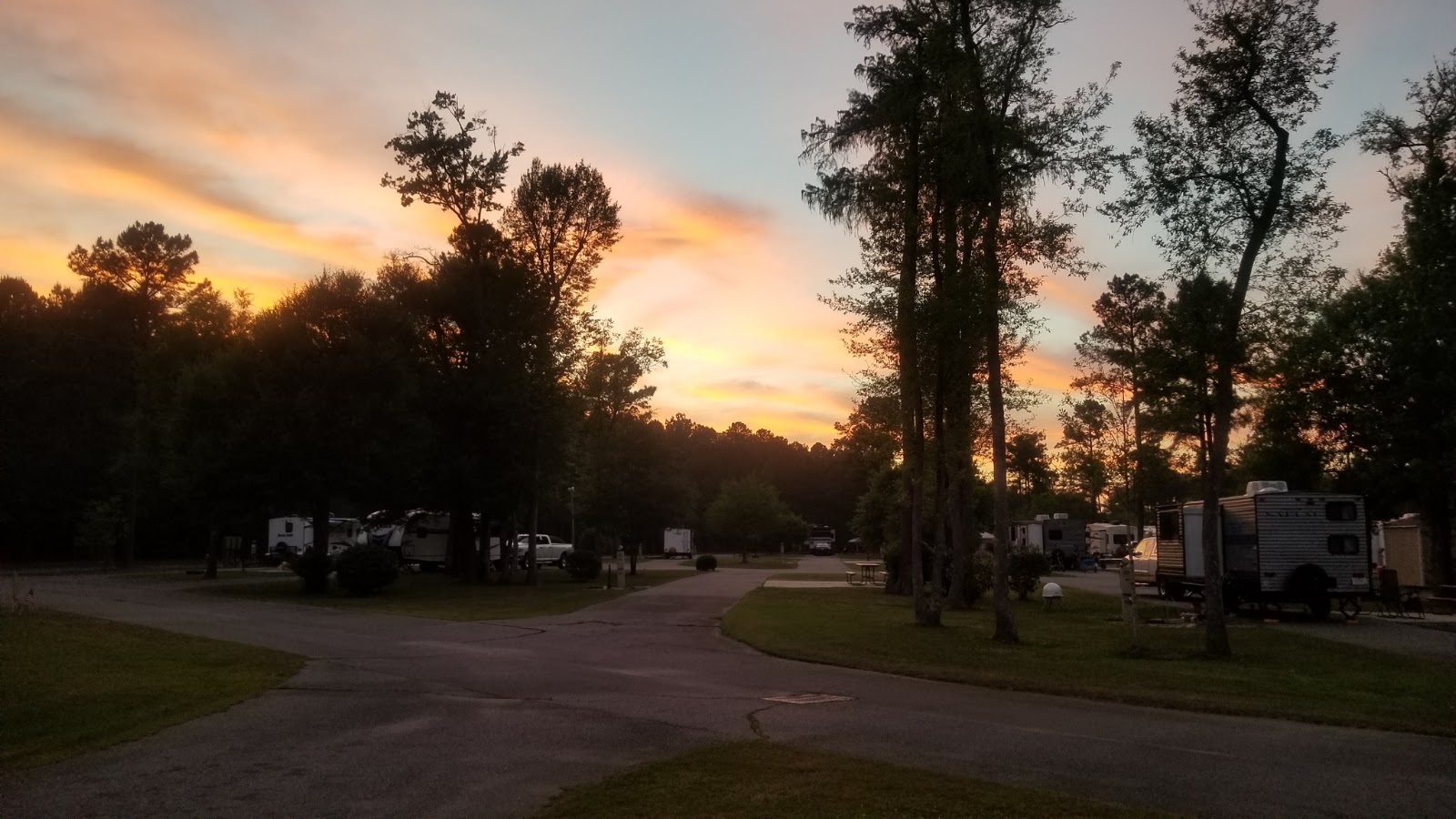 Lead image from the original R&M Willow Tree RV Resort & Campground Longs, South Carolina album