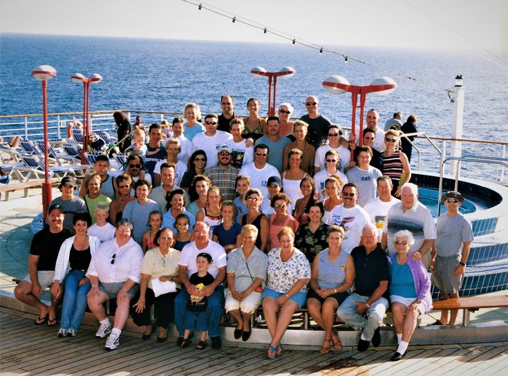 Cruise Time Booker group photo